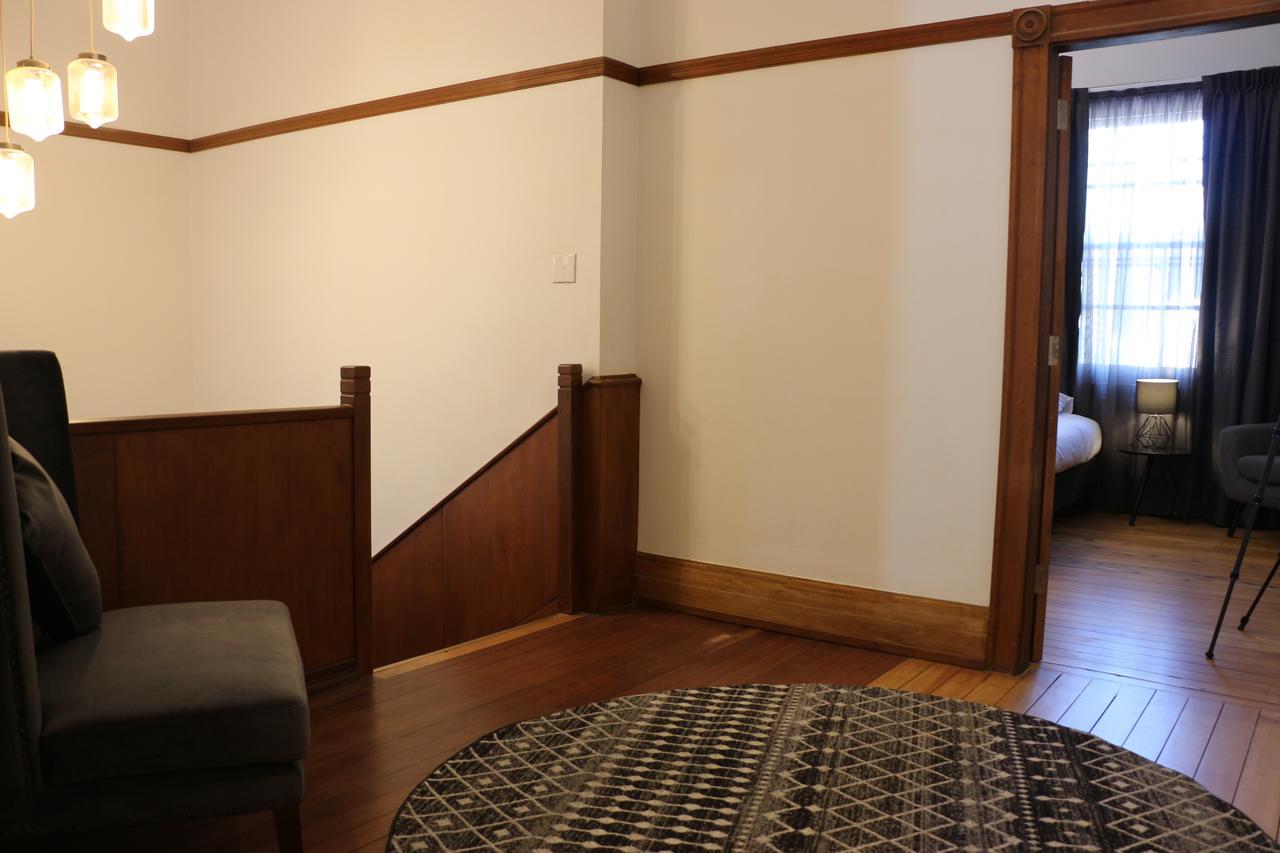 Guildford Hotel Екстериор снимка